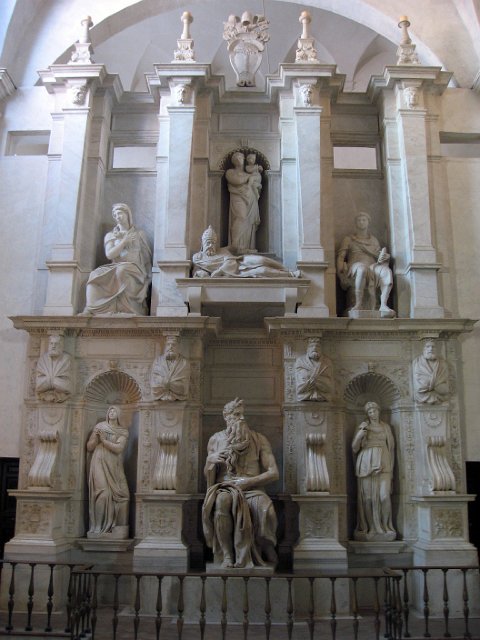 San Pietro in Vincoli-09.JPG